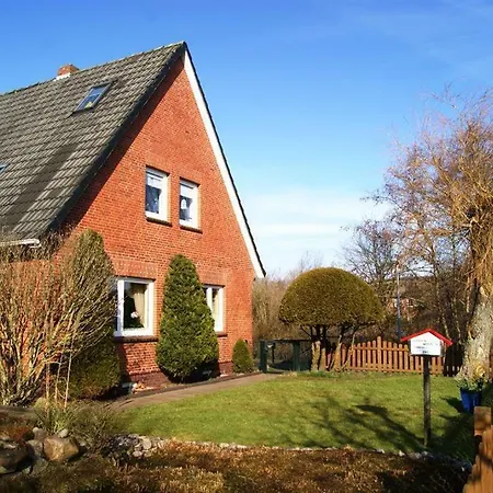 Ferienwohnung Lucassen, Heedweg 8 * Sankt Peter-Ording