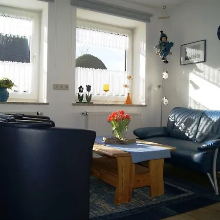 Ferienwohnung Lucassen, Heedweg 8 Apartament