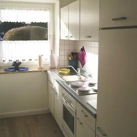 Ferienwohnung Lucassen, Heedweg 8 Apartament *